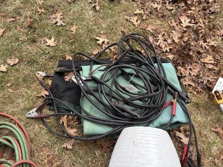 jumper-cables,-tarp,-street-sign-etc-image-3