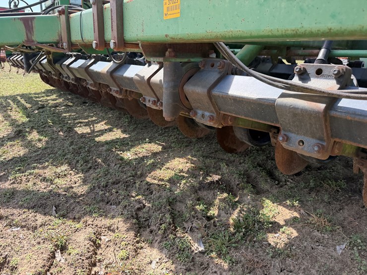 john-deere-1560-image-21