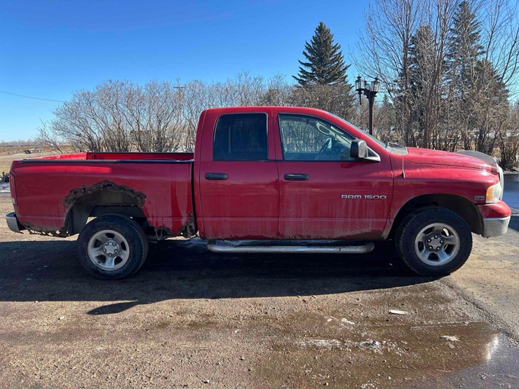 2003-dodge-ram-1500-image-4