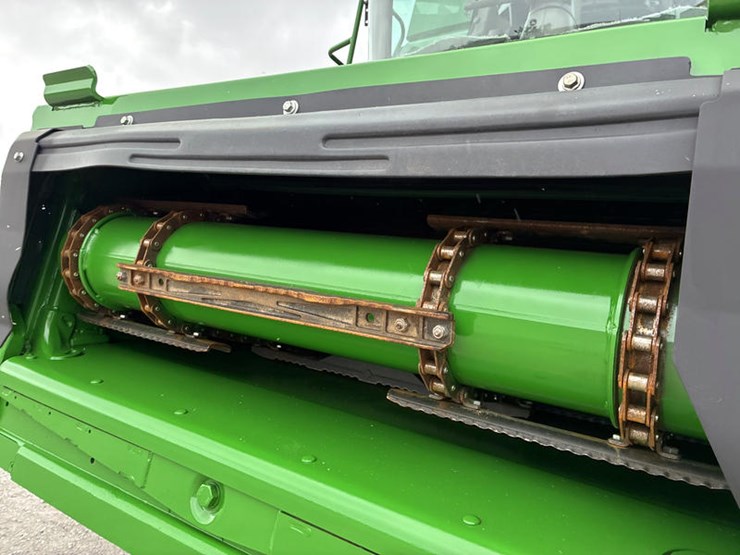 2023-john-deere-s780-image-24