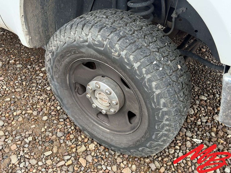 2008-ford-f250-image-14