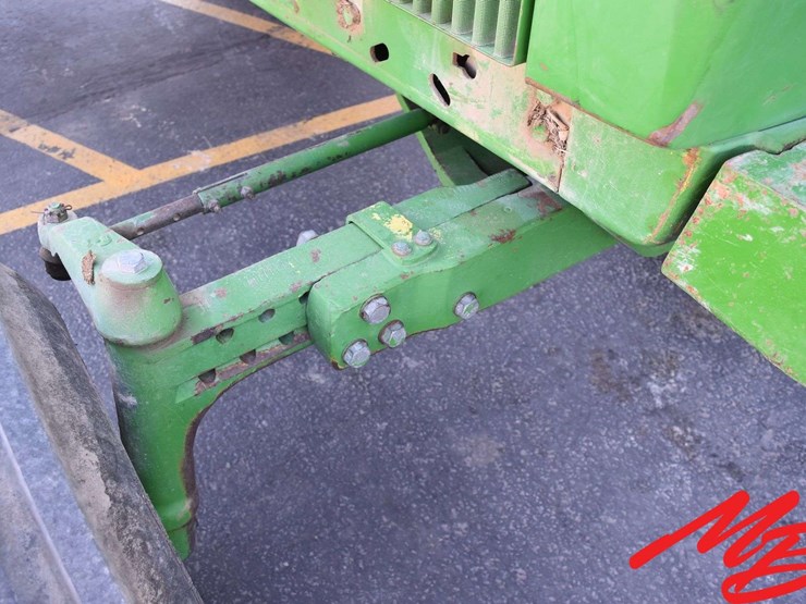 1989-john-deere-4455-image-32