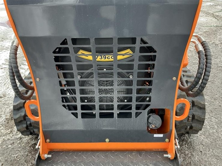 #1014-•-unused-landhero-lhr‑me380x1-mini-skid-steer-loader-image-9