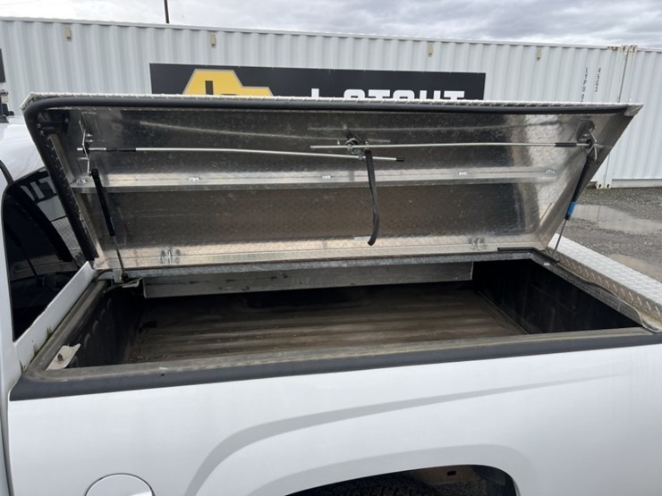 2012-chevrolet-colorado-image-21