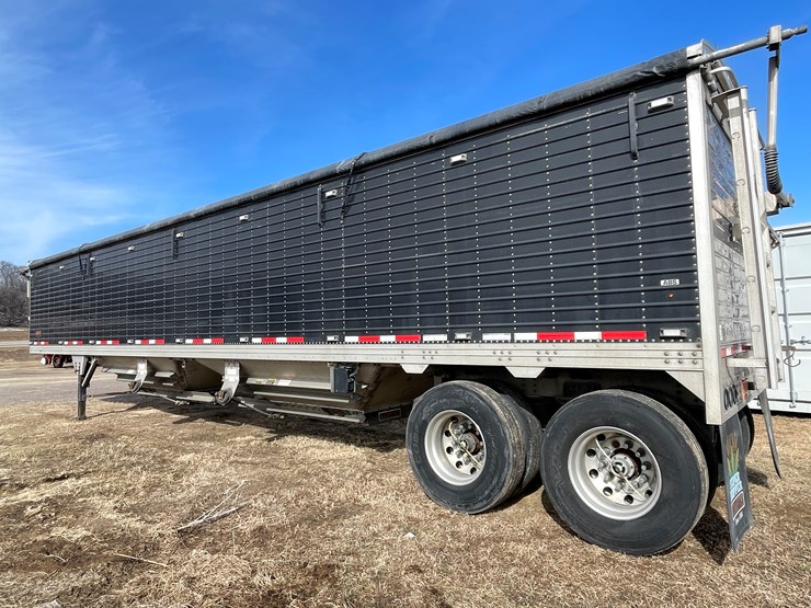 2016-timpte-42'-hopper-image-7