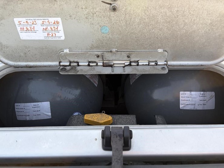 2016-dodge-2500-image-22