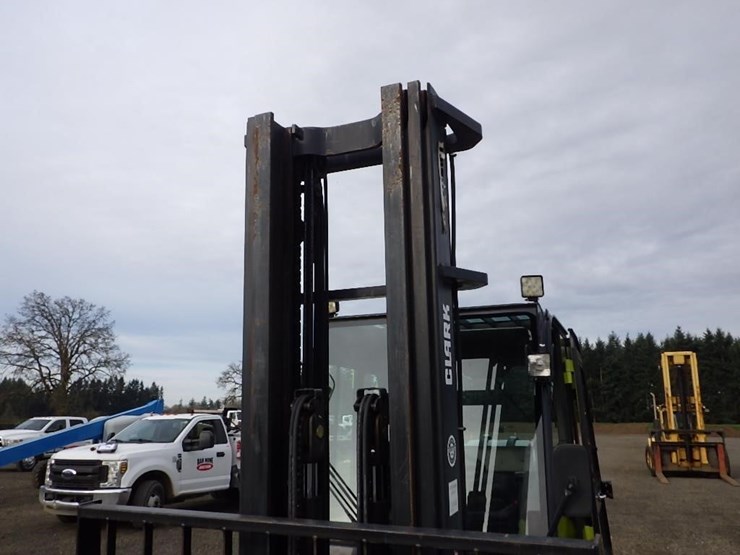 clark-c45-forklift-image-31