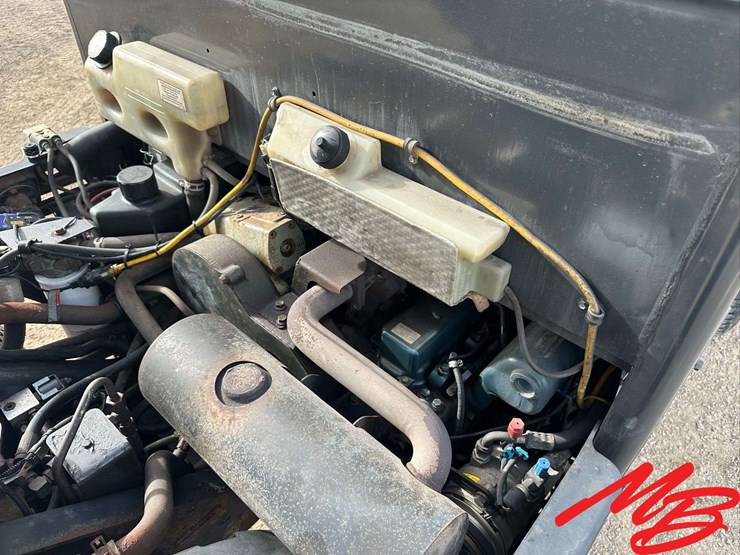 2007-bobcat-toolcat-5600-image-25