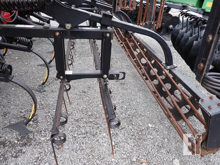 case-ih-tigermate-200-image-9