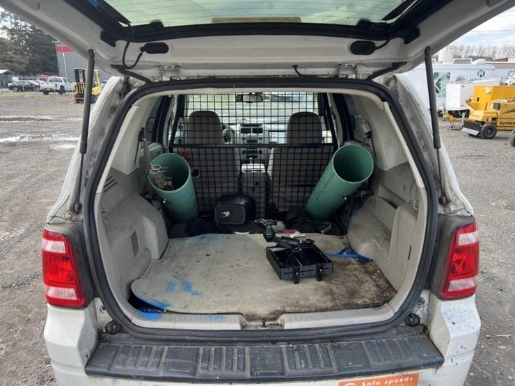 2012-ford-escape-image-15