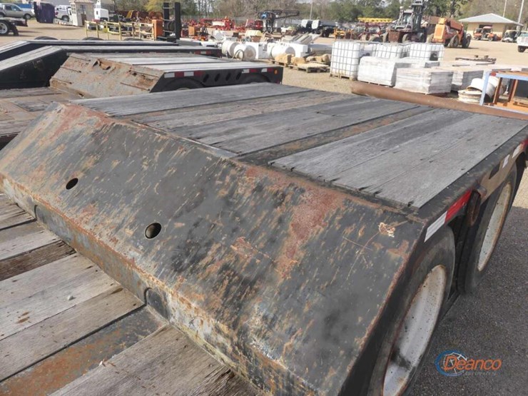 2007-fontaine-lowboy-image-4