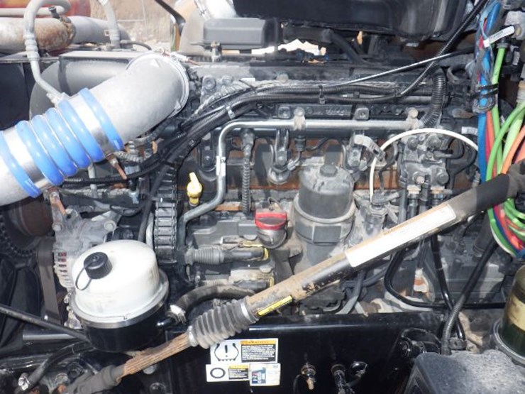 2022-kenworth-t680-image-23