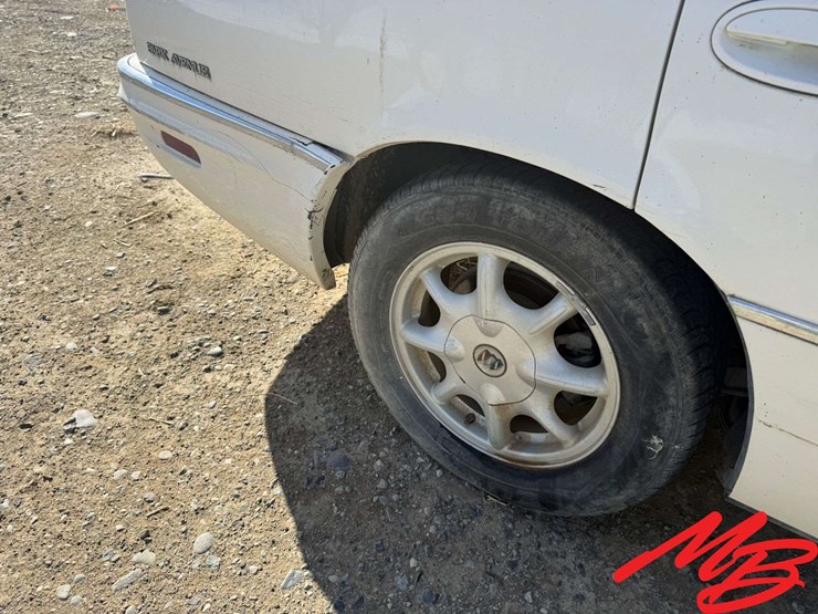 2002-buick-park-avenue-130,342-miles-image-11