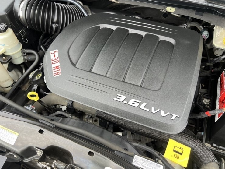 2012-dodge-grand-caravan-image-13