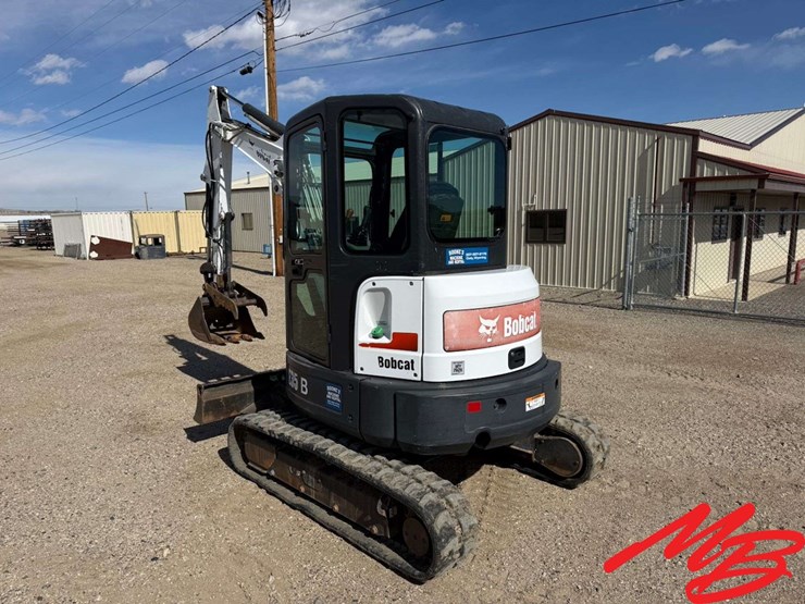 2013-bobcat-e35-image-7