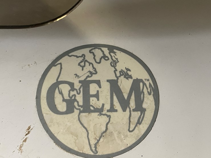 #1026-•-2003-gem-e825-electric-golf-cart-(independence,-wi)-image-27