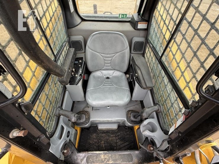 2021-gehl-r190-image-9