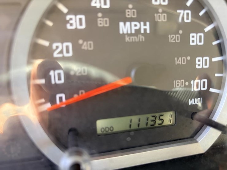 2015-isuzu-nrr-image-20