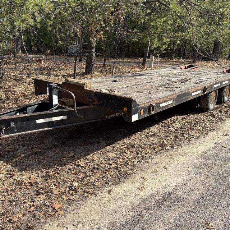 1996 Contrail Equipment Trailer
