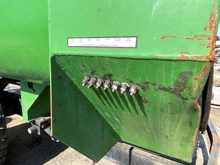 #1014-•-roto-mix-forage-express-image-27