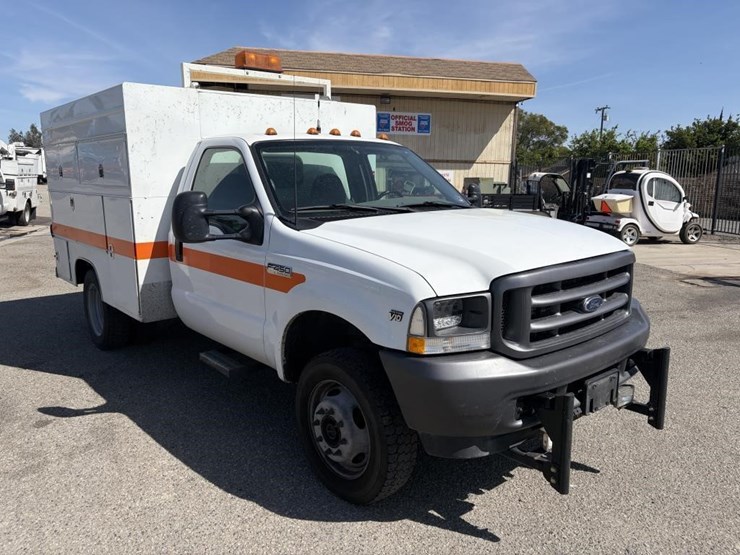 2002-ford-f450-image-2