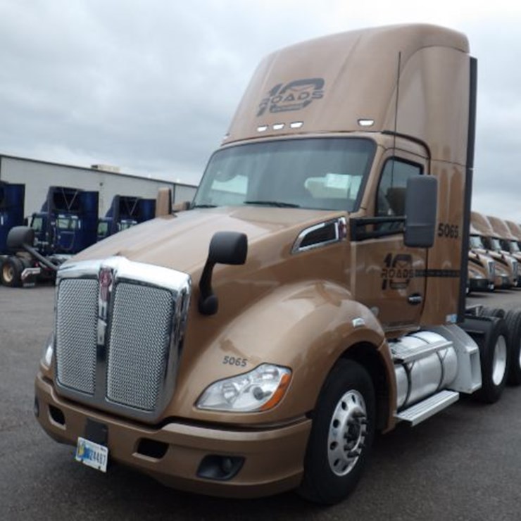 2022 KENWORTH T680