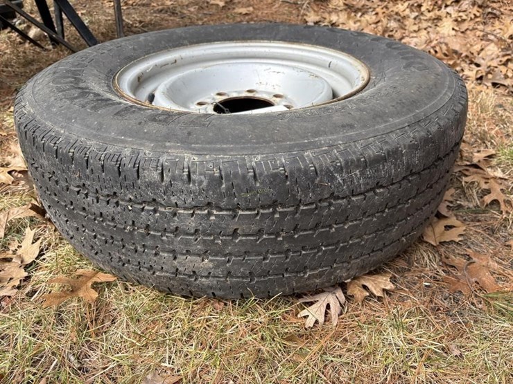 lt245/75-r16-tire-w/rim-image-2