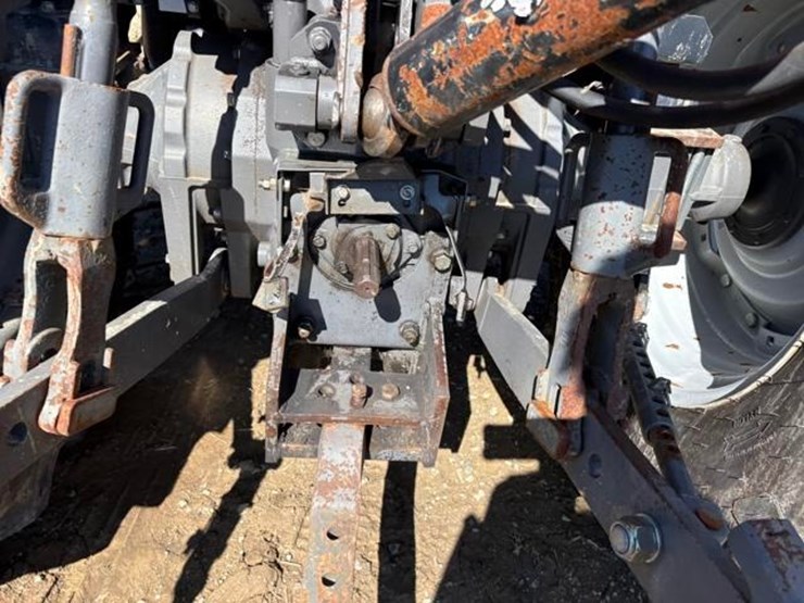 massey-ferguson-4610-image-11