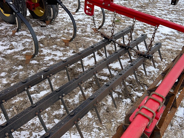 28.5'-sunflower-5035-field-cultivator-image-25