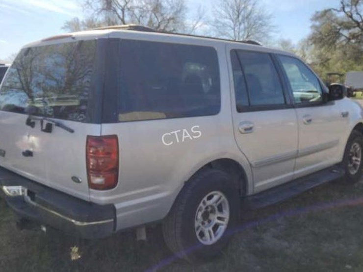 2000-ford-expedition-xlt-image-7