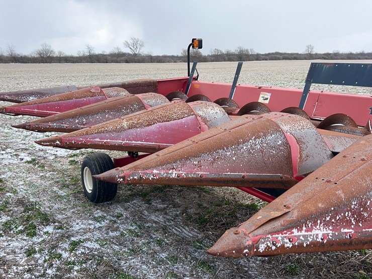 case-ih-1083-image-5