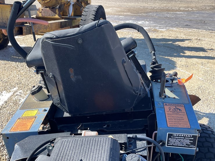 #2345-•-dixon-commercial-mower-image-17