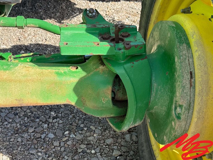 1995-john-deere-8200-image-10