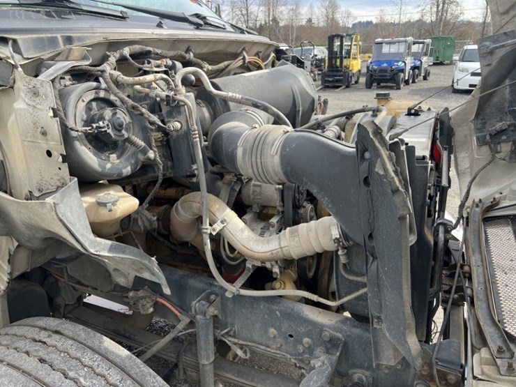 2004-ford-f650-sd-image-16