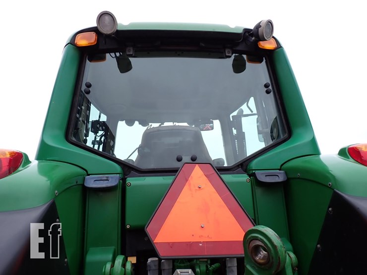 john-deere-7130-premium-image-13