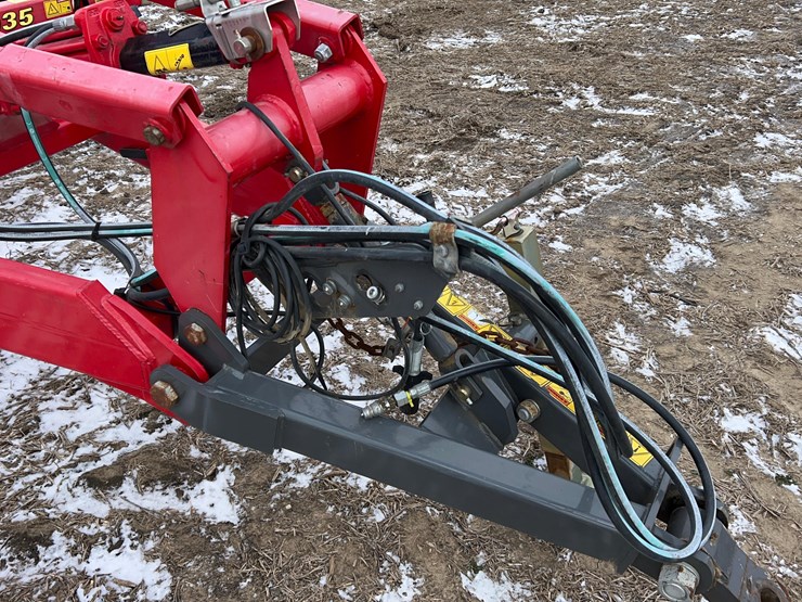 28.5'-sunflower-5035-field-cultivator-image-9