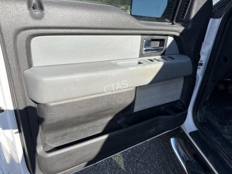 2013-ford-f150-xl-image-15