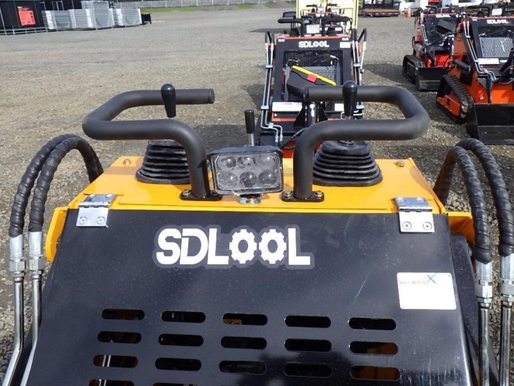 2026-sdlool-360t-skid-steer-tracked-loader-image-11