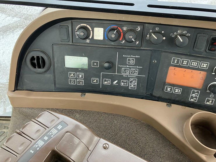 2008-john-deere-8130-image-29