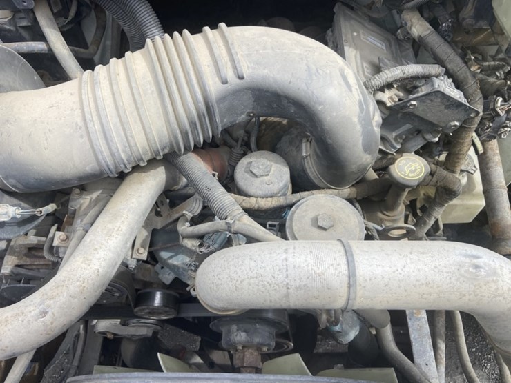 2005-international-durastar-4200-image-37