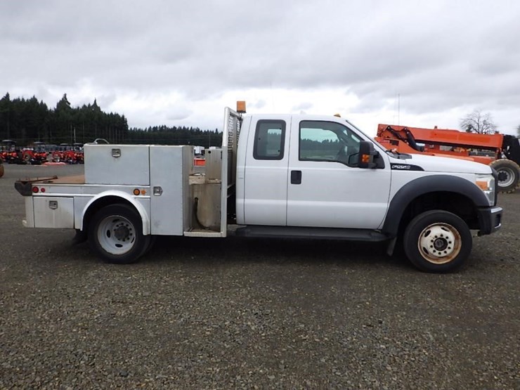 2012-ford-f550-image-4