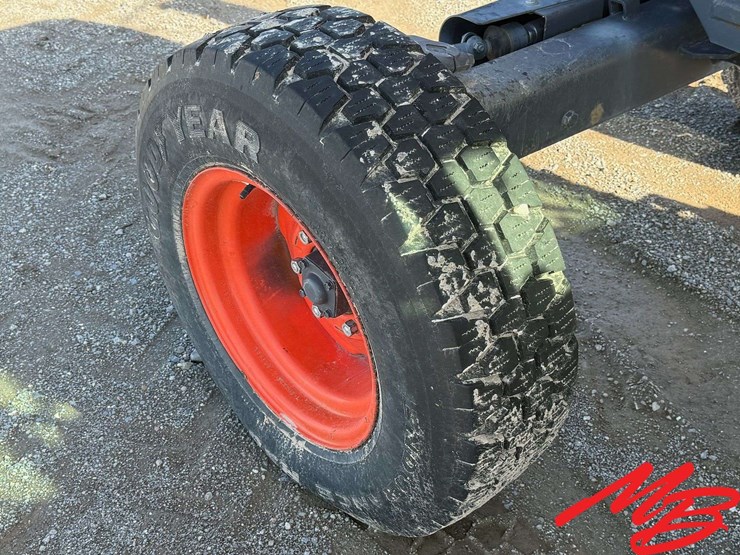 kubota-m9960-image-10