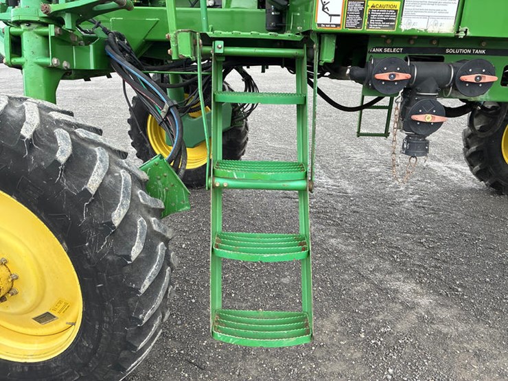 1998-john-deere-4700-image-35