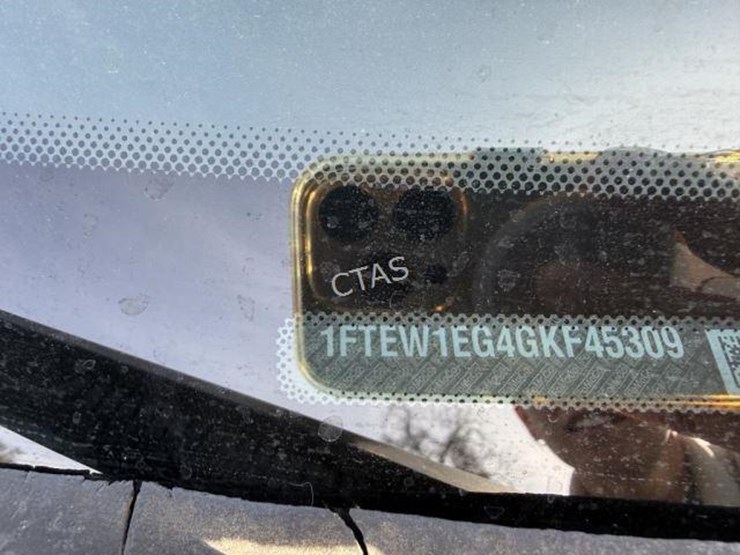 2016-ford-f150-xlt-image-25