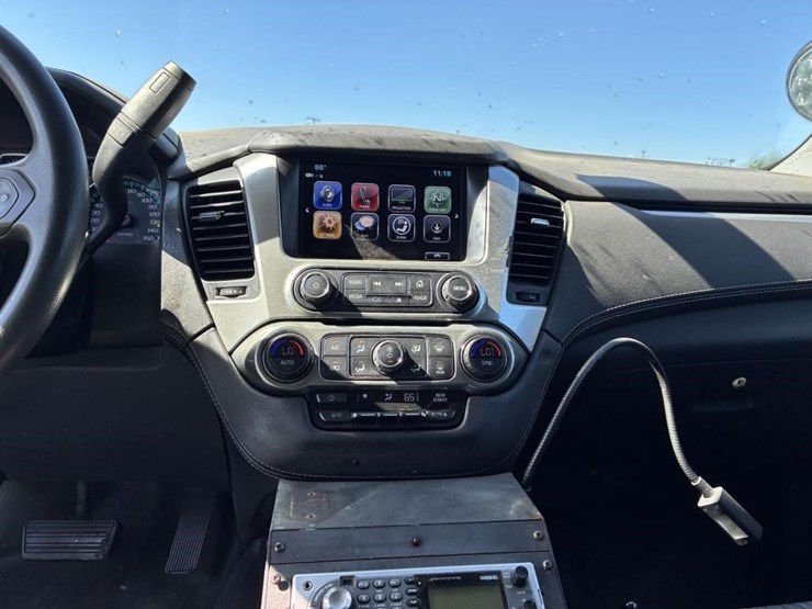 2020-chevrolet-tahoe-image-14