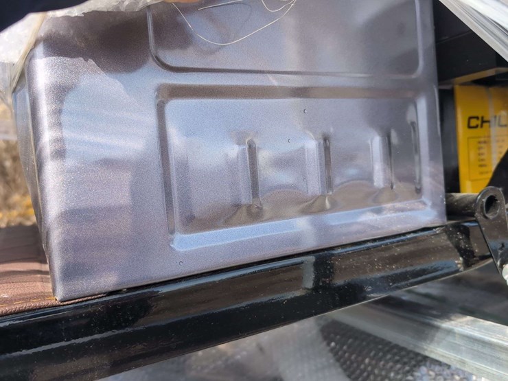 (1)-iret13-110v---3-wheeled-electric-utility-vehicle---unassembled-grey/silver-image-3