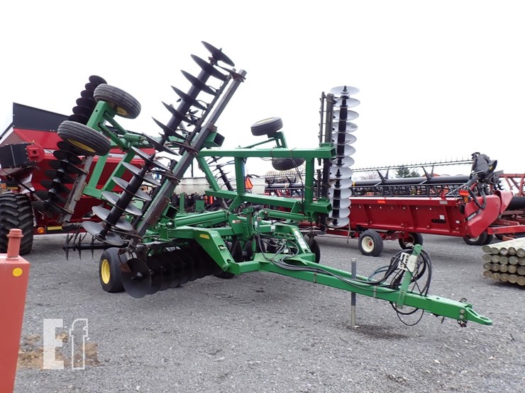 john-deere-637-image-1