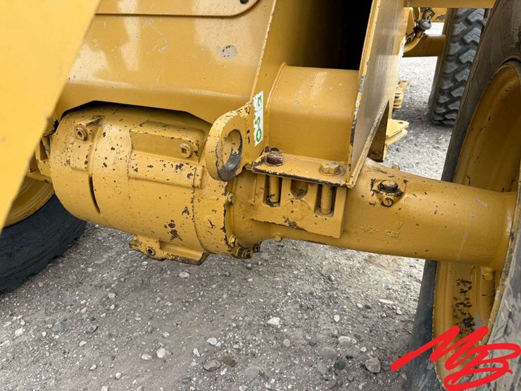 1994-caterpillar-928f-image-13