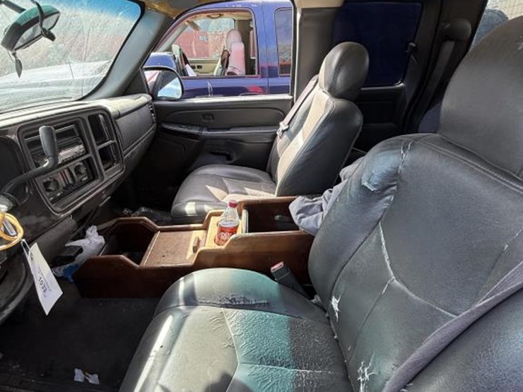 2006-chevrolet-silverado-1500-image-14