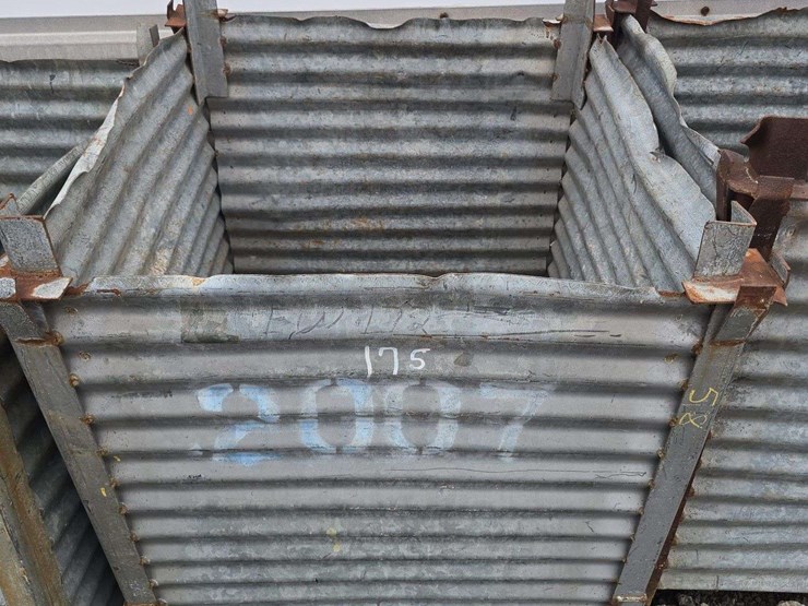 3'-x-3'-scrap-bins-image-1